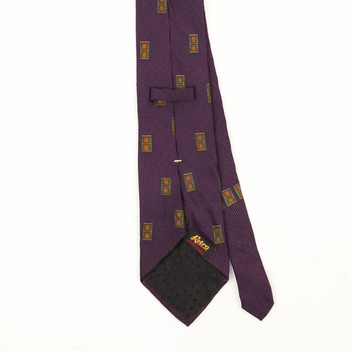 Back Back Detail of Vintage 1990's Geometric Patterned Tie