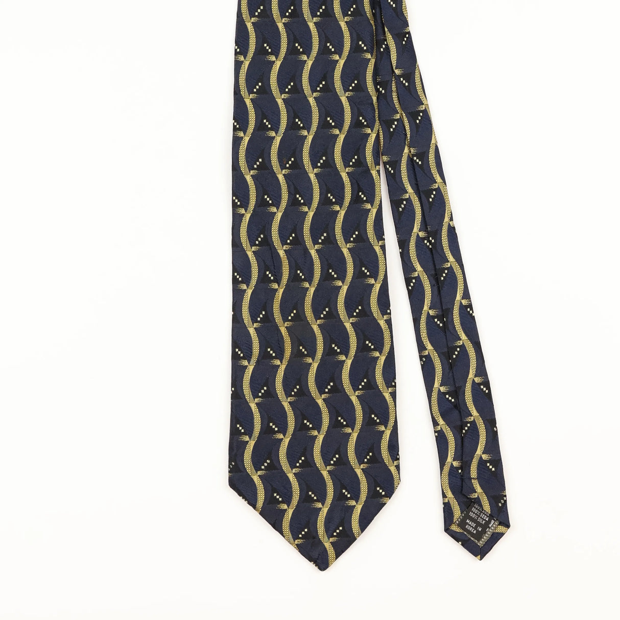 Front Detail of Vintage 1990's Geometric Patterned Tie