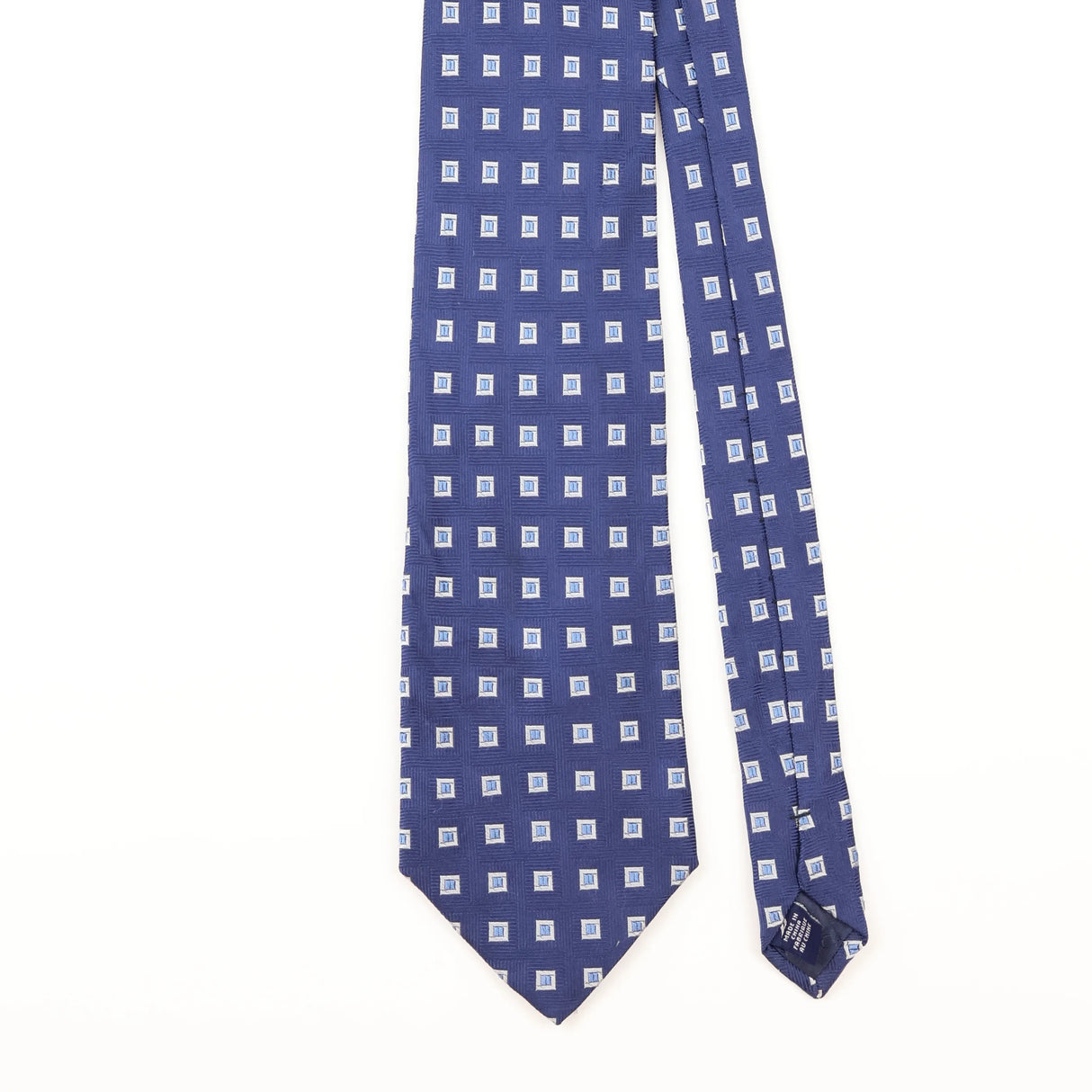 Front Detail of Vintage Nautica Geometric Patterned Tie