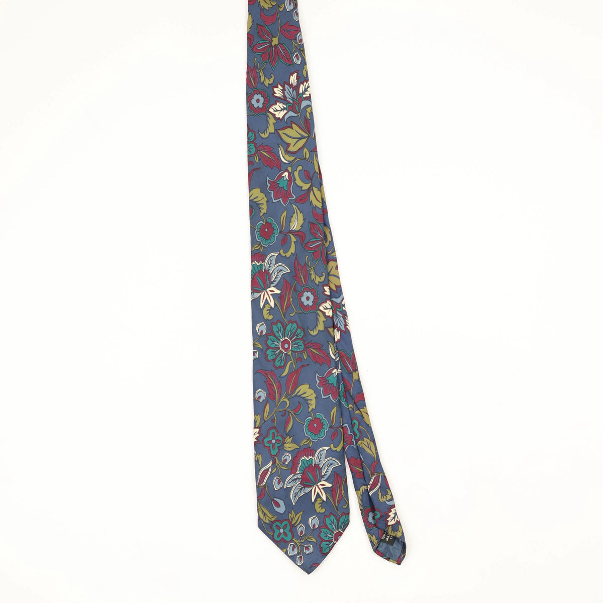 Front Front of Vintage 1990's Cambridge Classics Floral Patterned Tie