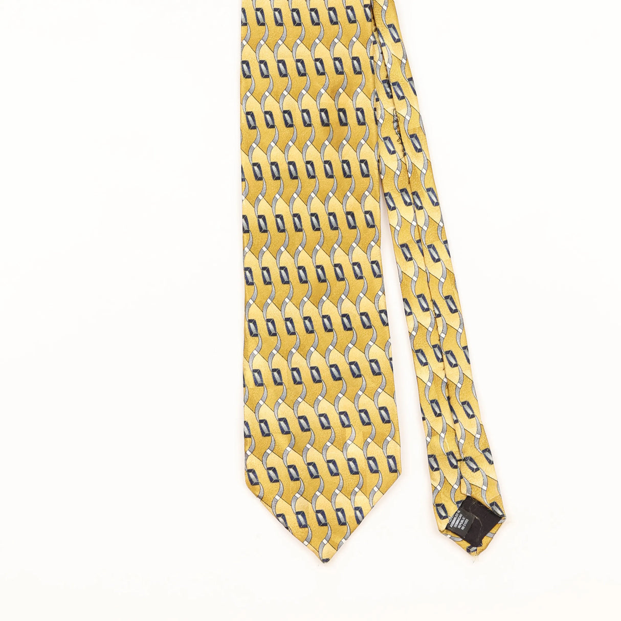 Front Detail of Vintage Puritan Geometric Patterned Tie