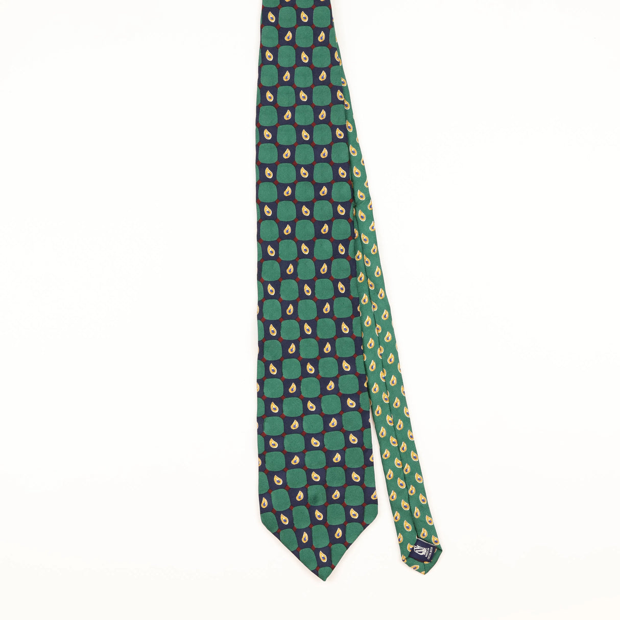 Front of Vintage Nautica Geometric Patterned Tie