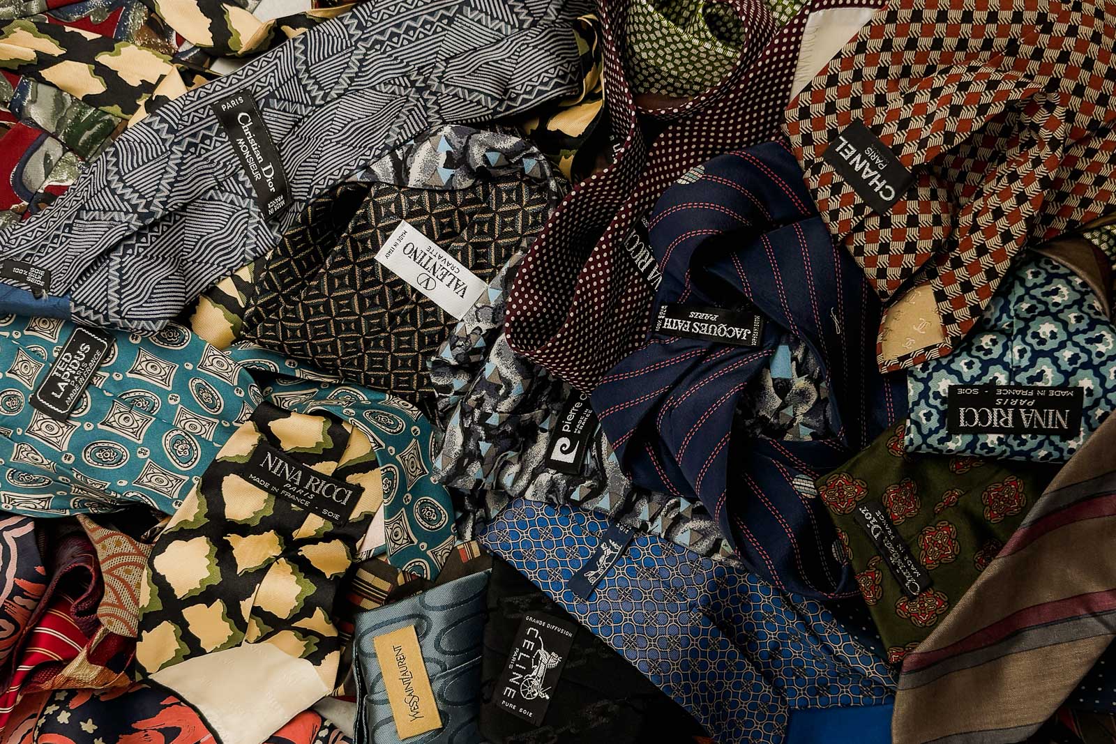 The Complete Guide to Vintage Ties
