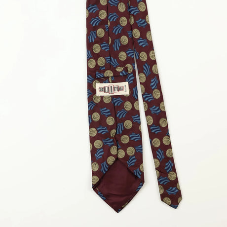 Back Detail of Vintage Geometric Patterned Tie