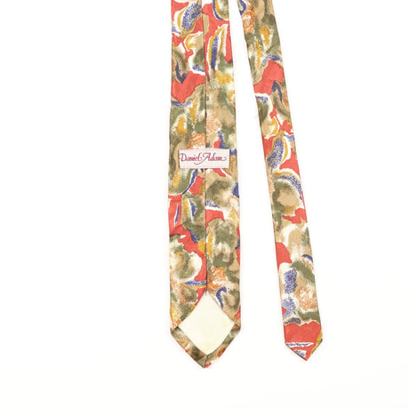 Back Detail of Vintage 1980's Floral Patterned Tie