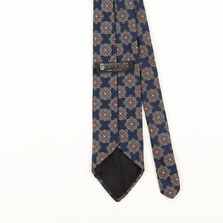 Back Detail of Vintage 1990's Geometric Patterned Tie