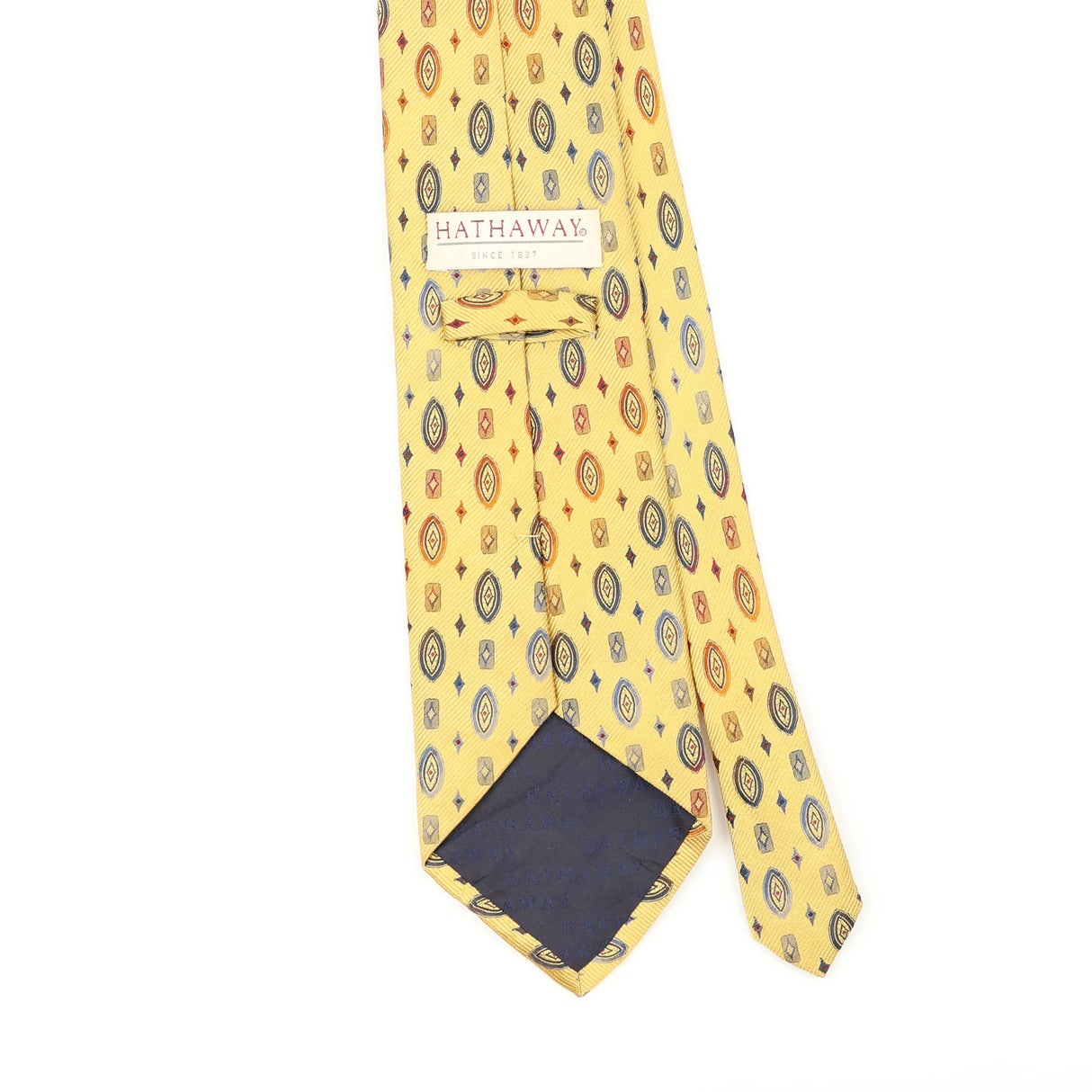Back Back Detail of Vintage 1990's Geometric Patterned Tie