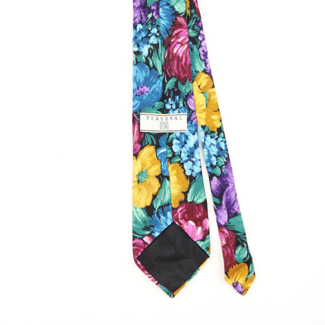 Back Detail of Vintage 1990's Floral Patterned Tie
