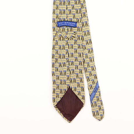 Back Detail of Vintage 1990's Geometric Patterned Tie