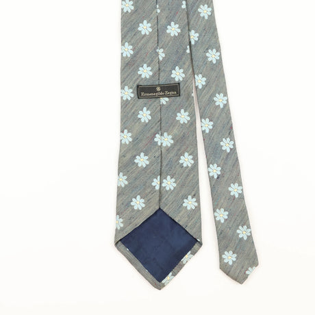 Back Detail of Vintage 1990's Ermenegildo Zegna Floral Patterned Tie