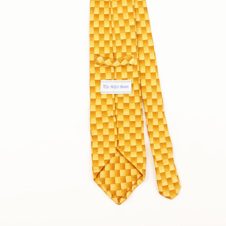 Back Detail of Vintage 1990's Geometric Patterned Tie