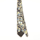Back of Vintage Van Heusen Paisley Patterned Tie