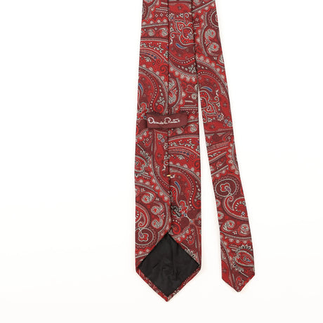 Back Detail of Vintage Oscar De La Renta Paisley Patterned Tie