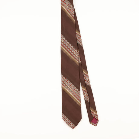 Front of Vintage 1960's Par Excellence Striped Patterned Tie