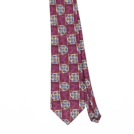 Front Front Detail of Vintage Geometric Patterned Tie