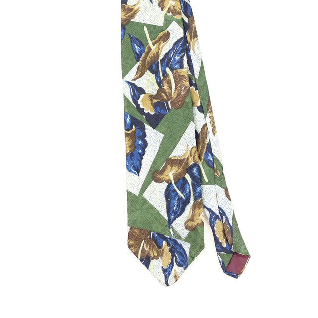 Front Front Detail of Vintage 1990's Floral Patterned Tie