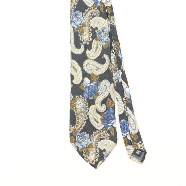 Front Detail of Vintage 1990's Paisley Patterned Tie