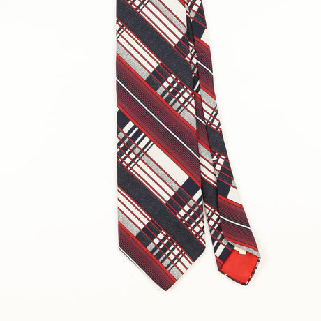 Front Detail of Vintage 1980's Wembley Geometric Patterned Tie