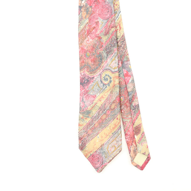 Front Front Detail of Vintage 1990's Jose Piscador Flowers Floral Patterned Tie