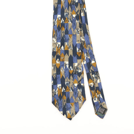 Front Detail of Vintage 1990's Geometric Patterned Tie