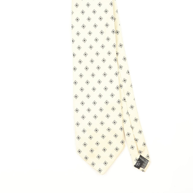 Front Front Detail of Vintage 1990's Bruno Piattelli Diamonds Geometric Patterned Tie