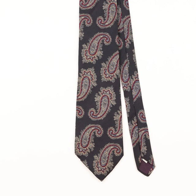 Front Detail of Vintage 1990's Paisley Patterned Tie