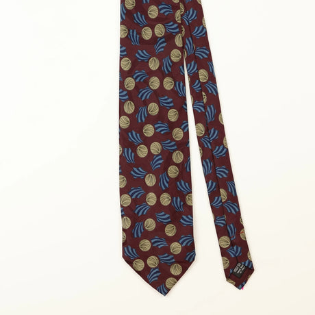 Front Detail of Vintage Geometric Patterned Tie