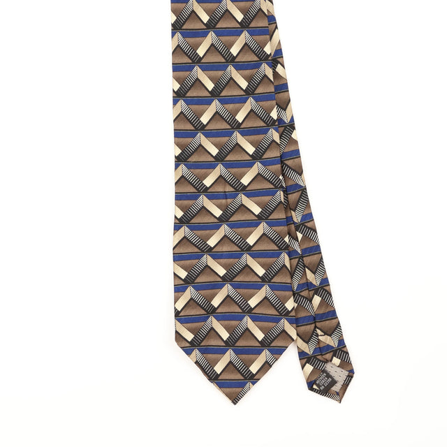 Front Detail of Vintage 1990's Geometric Patterned Tie