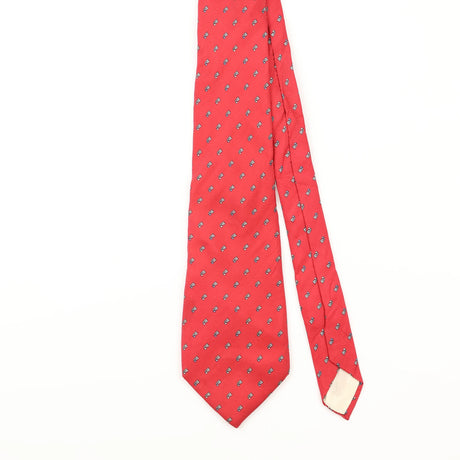 Front Detail of Vintage Christian Dior Geometric Patterned Tie