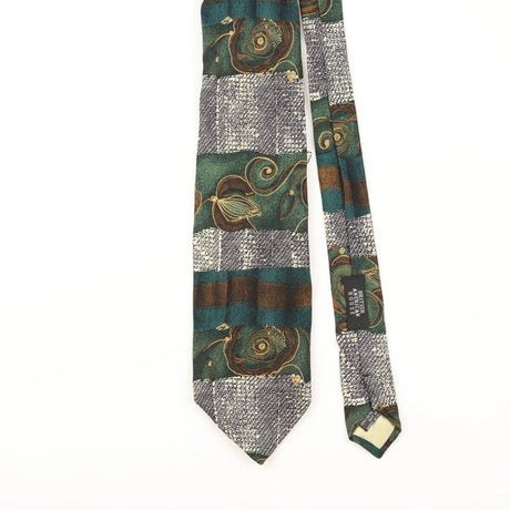 Front Detail of Vintage Abstract Patterned Tie