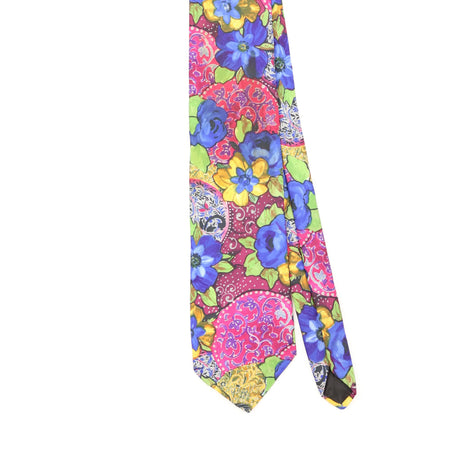 Front Front Detail of Vintage 1990's Flowers Floral Patterned Tie
