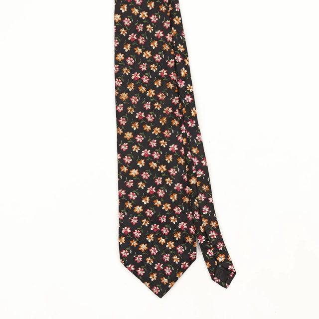 Front Front Detail of Vintage 1990's Floral Patterned Tie