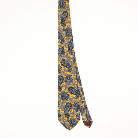 Front Front of Vintage 1990's Oleg Cassini Paisley Patterned Tie