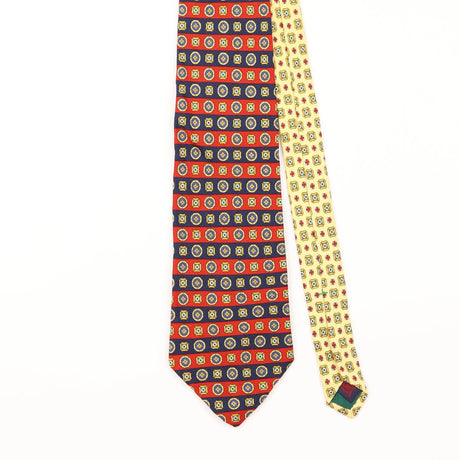 Front Detail of Vintage 1990's Tommy Hilfiger Geometric Patterned Tie