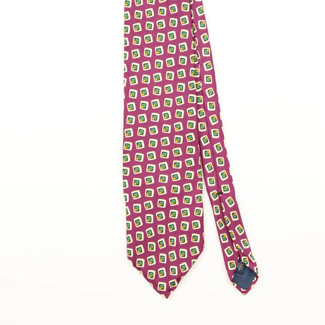 Front Detail of Vintage Geometric Patterned Tie