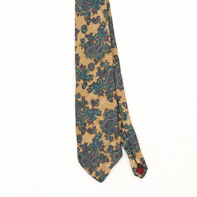 Front Front Detail of Vintage Manhattan Paisley Patterned Tie