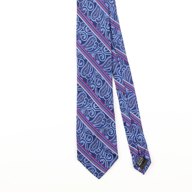Front Detail of Vintage Perry Ellis Paisley Patterned Tie