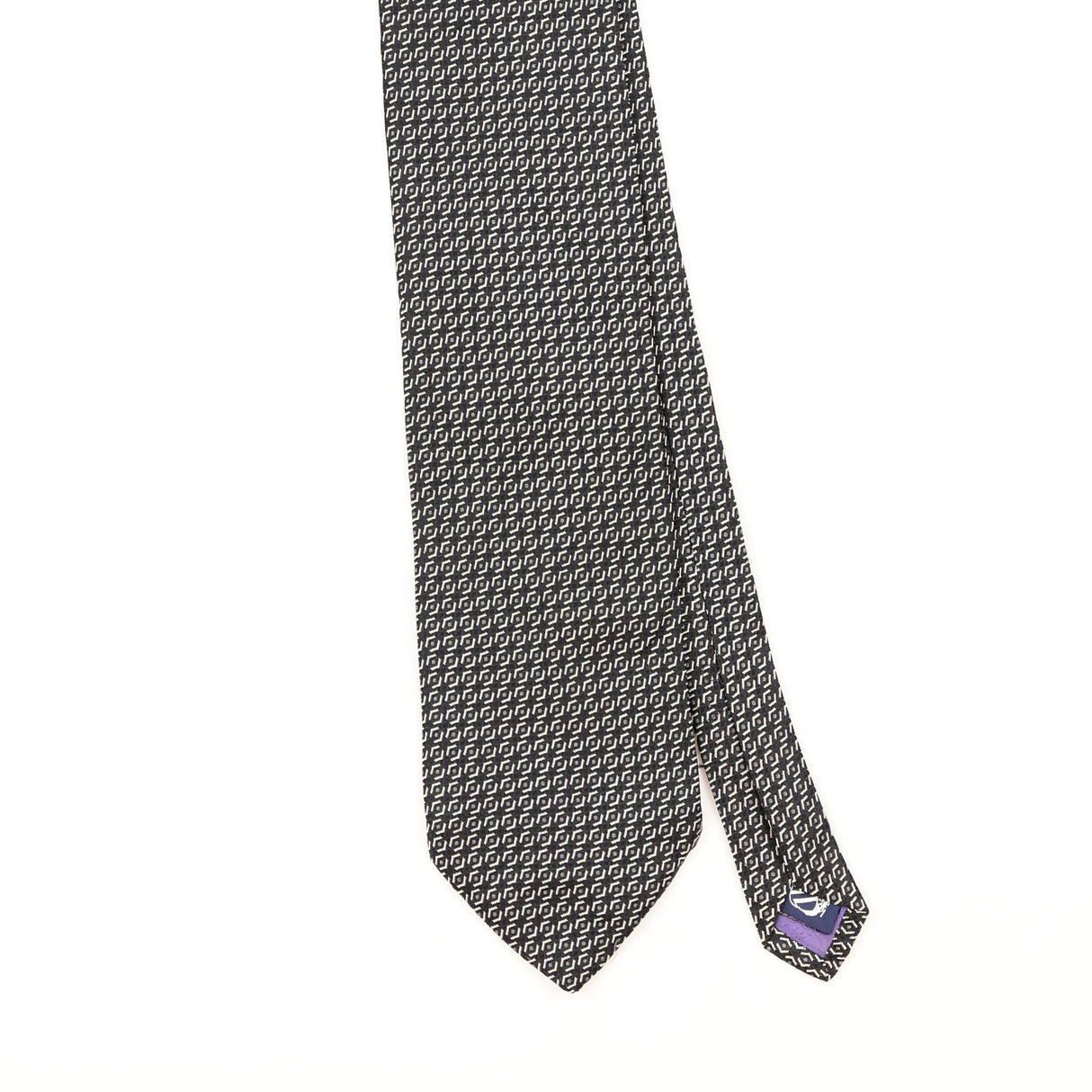 Front Detail of Vintage Nautica Geometric Patterned Tie