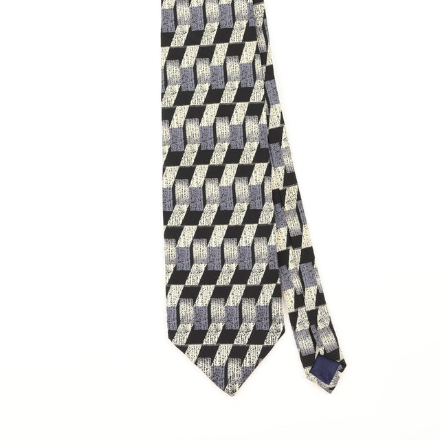 Front Detail of Vintage Geometric Patterned Tie