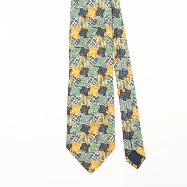 Front Detail of Vintage Geometric Patterned Tie