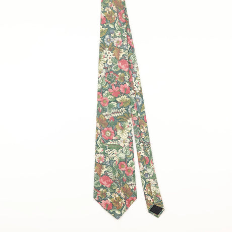 Front of Vintage 1980's Boston Traders Floral Patterned Tie
