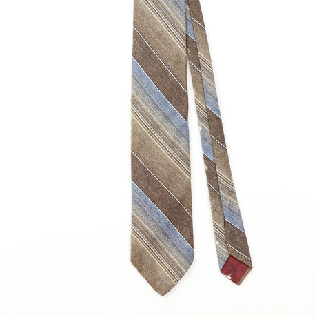 Front Detail of Vintage Striped Patterned Tie