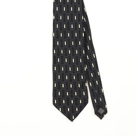Front Front Detail of Vintage 1990's Croft & Barrow Geometric Patterned Tie