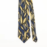 Front Detail of Vintage Geometric Patterned Tie