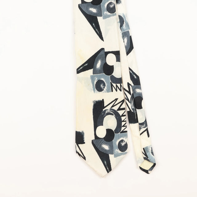 Front Detail of Vintage 1990's Pierre Balmain Abstract Patterned Tie