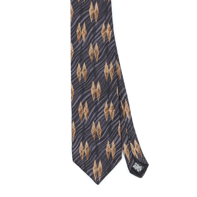 Front Front Detail of Vintage 1990's Diamonds Geometric Patterned Tie