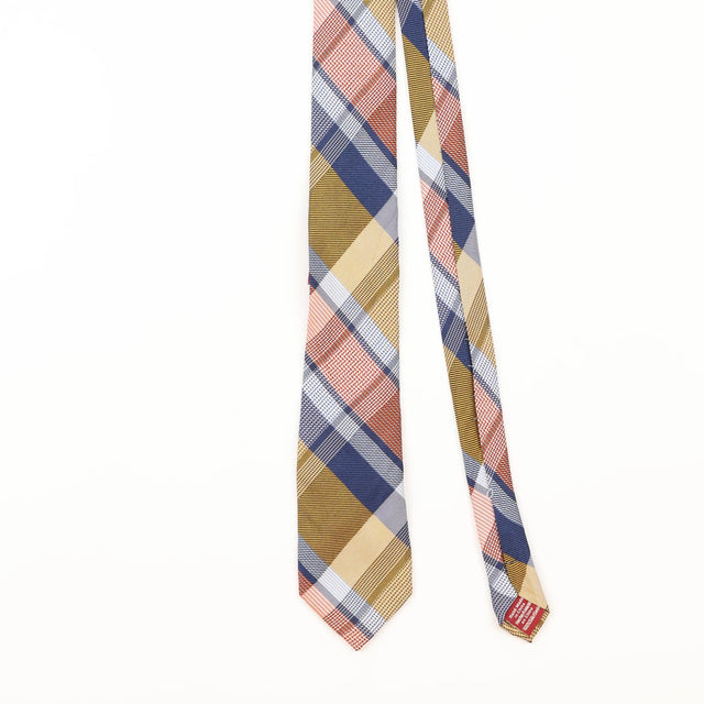 Front Detail of Vintage Penguin Plaids & Checks Patterned Tie