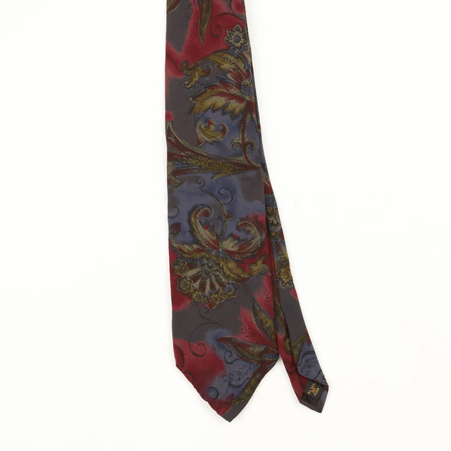 Front Front Detail of Vintage 1990's Bill Blass Floral Patterned Tie