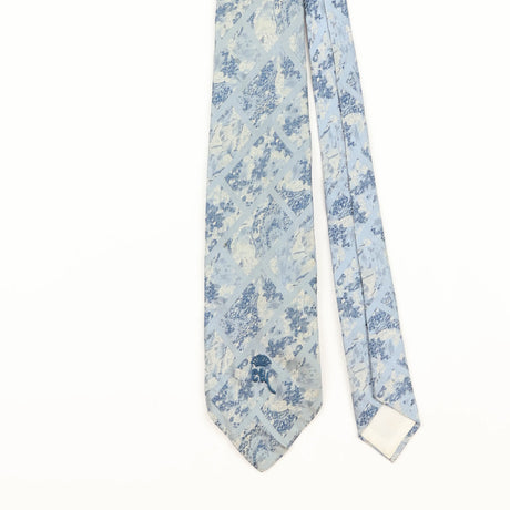 Front Detail of Vintage 1980's Countess Mara Abstract Patterned Tie