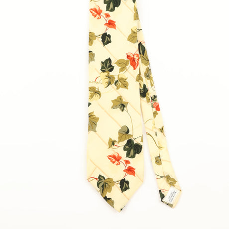 Front Detail of Vintage 1980's Floral Patterned Tie